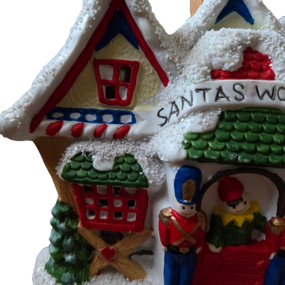 Vintage RARE 1993 Mervyns Santa's Workshop Still Lights Up - Picture 6 of 10